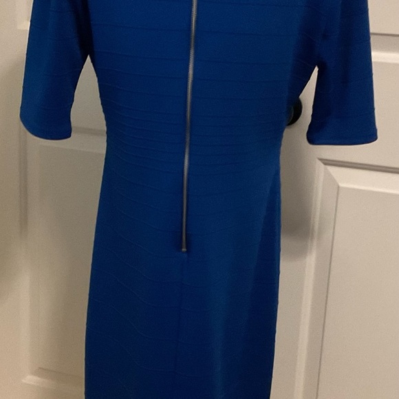 MICHELE BOHBOT, CERULEAN DRESS.          SIZE: 14 - Picture 10 of 16